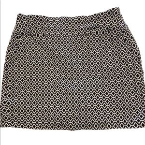 Attyr New York. Skirt with attached shorts, size 6